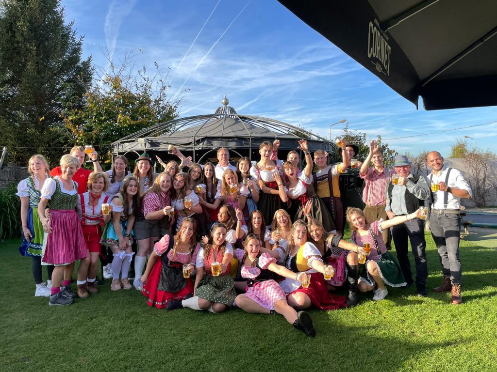 b432f571-a431-4a47-a237-2bcaea27ff57